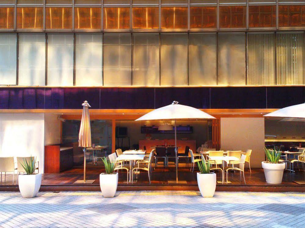 The Royal Pacific Hotel & Towers Hong Kong Exterior foto